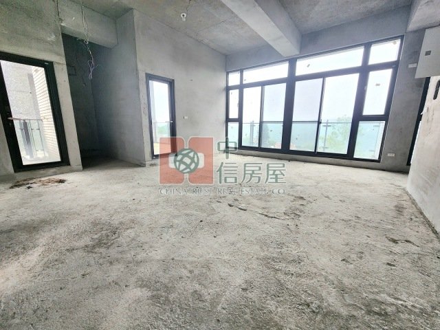 台北國堡景觀電梯豪宅☆大台北華城☆青山鎮康橋小學
