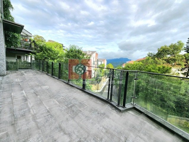 台北國堡電梯景觀豪宅☆大台北華城☆青山鎮康橋小學