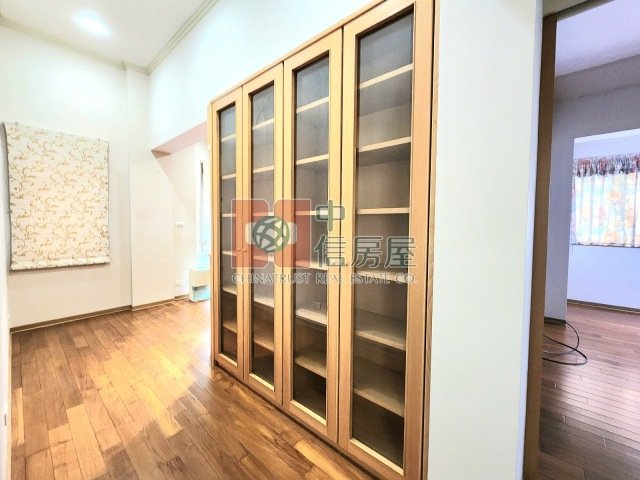 秀岡山莊書香庭院別墅☆大台北華城☆青山鎮康橋小學