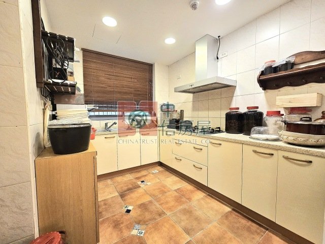秀岡山莊雅緻庭園別墅☆大台北華城☆青山鎮康橋小學