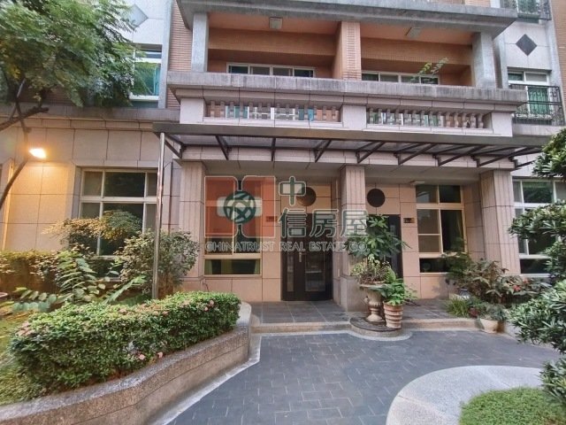 台大華城電梯透天宅