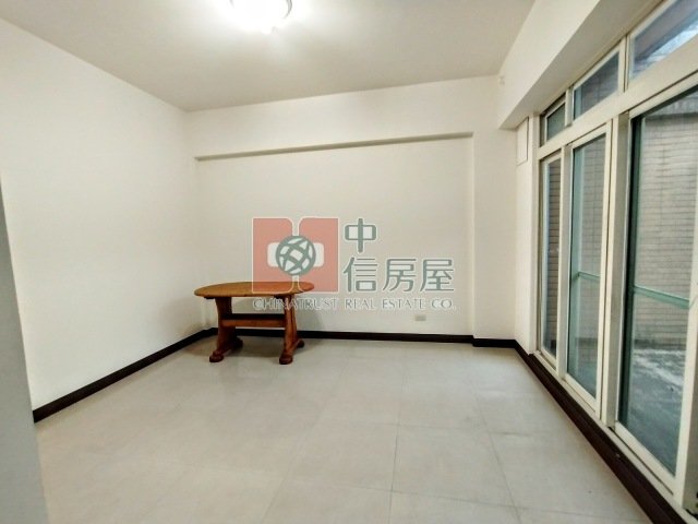 台大華城電梯透天宅