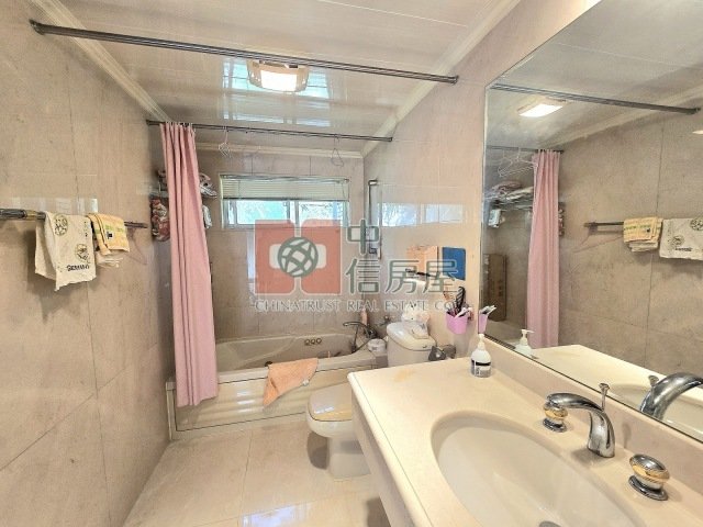 秀岡山莊豪邸庭院別墅☆台北華城☆青山鎮康橋小學