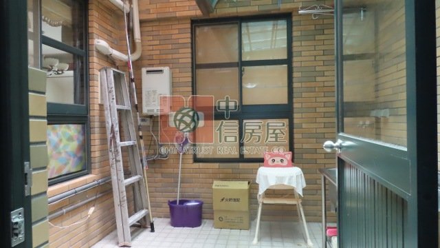 青山鎮連棟別墅☆大台北華城☆康橋小學