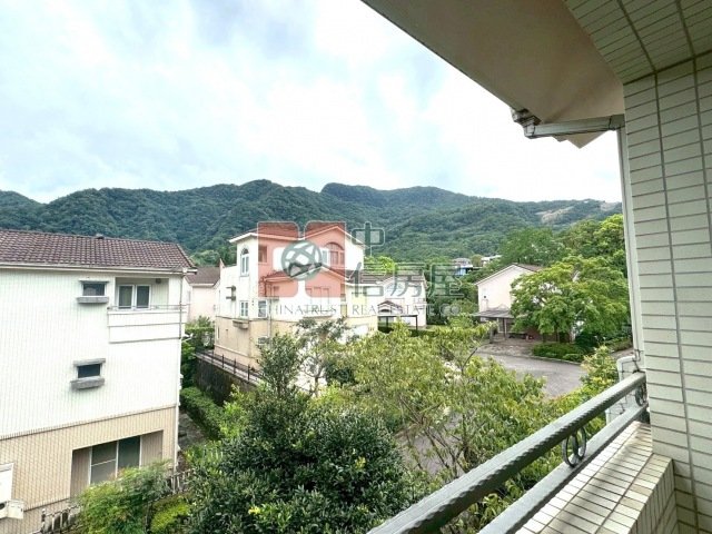 秀岡山莊美墅☆台北華城☆青山鎮康橋小學
