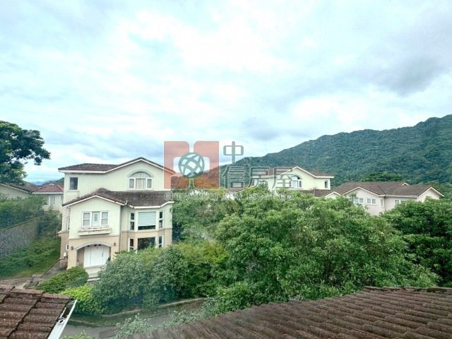 秀岡山莊美墅☆台北華城☆青山鎮康橋小學