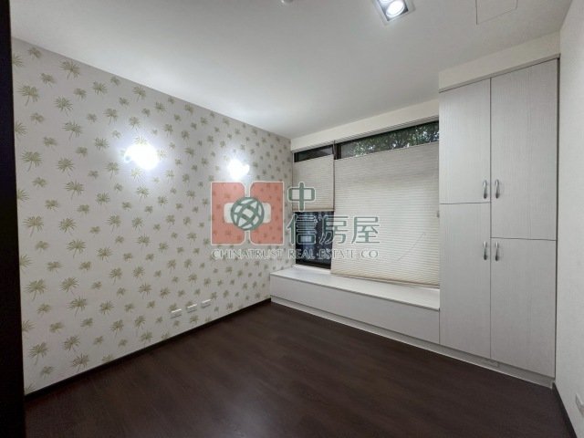 優質青山鎮電梯大庭院超值必看好房