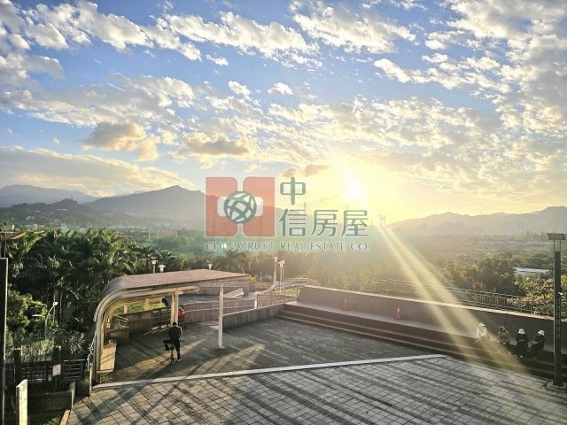 美河市高樓層視野佳｜近區公所捷運站｜B1車位電梯直達